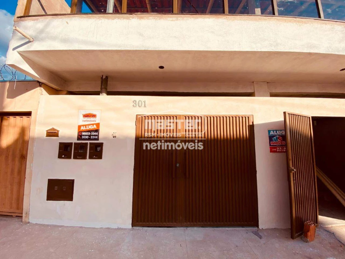 Casa para Locação com 2 quartos no bairro Carmelo