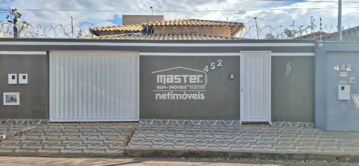 Casa Mobiliado para Locação com 3 quartos no bairro Planalto