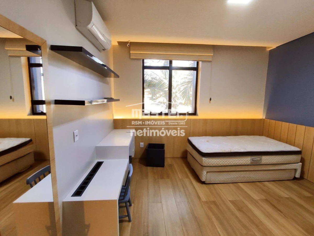 Casa em Condomínio Mobiliado para Locação com 4 quartos no bairro Funcionários