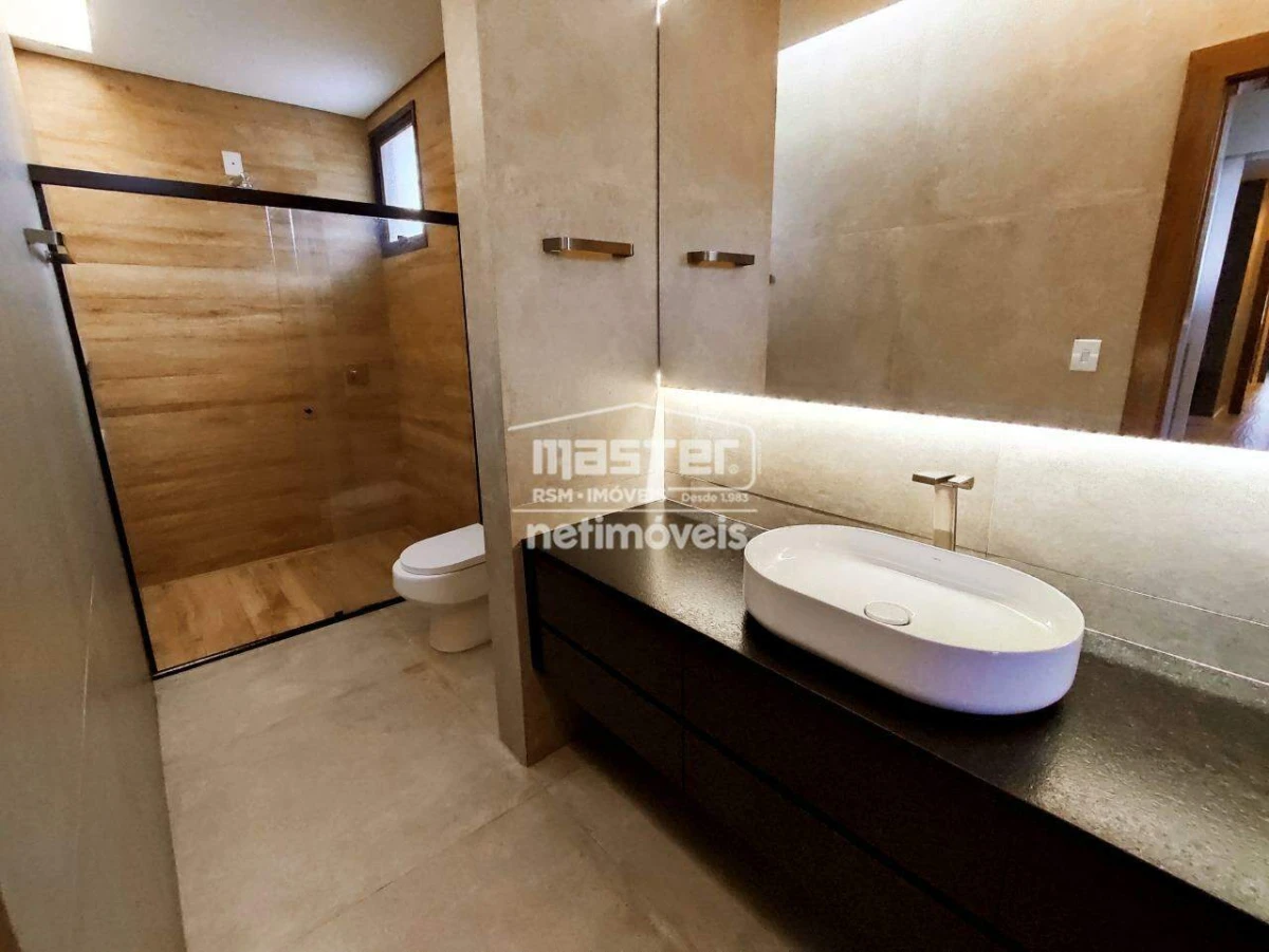 Casa em Condomínio Mobiliado para Locação com 4 quartos no bairro Funcionários