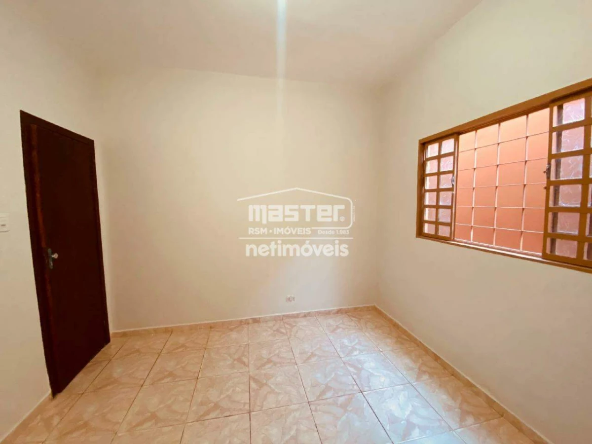 Casa para Locação no bairro José Carlos Vale de Lima