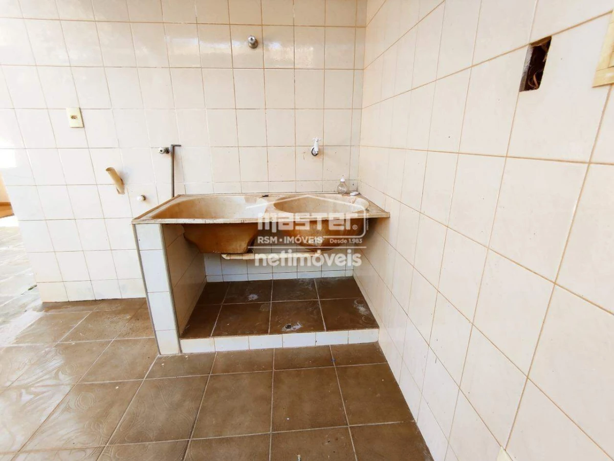Casa para Locação com 3 quartos no bairro Morada do Sol