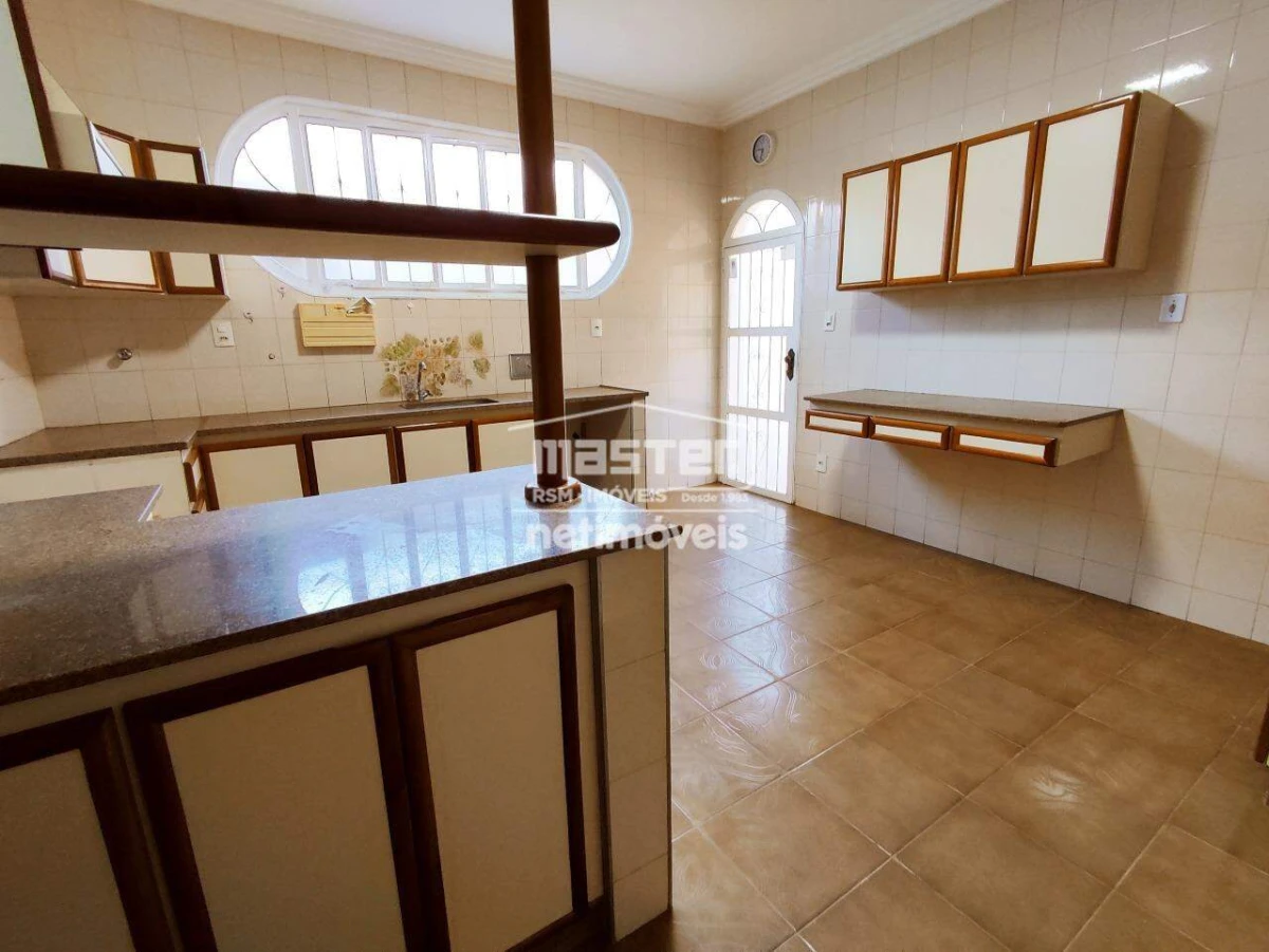 Casa para Locação com 3 quartos no bairro Morada do Sol