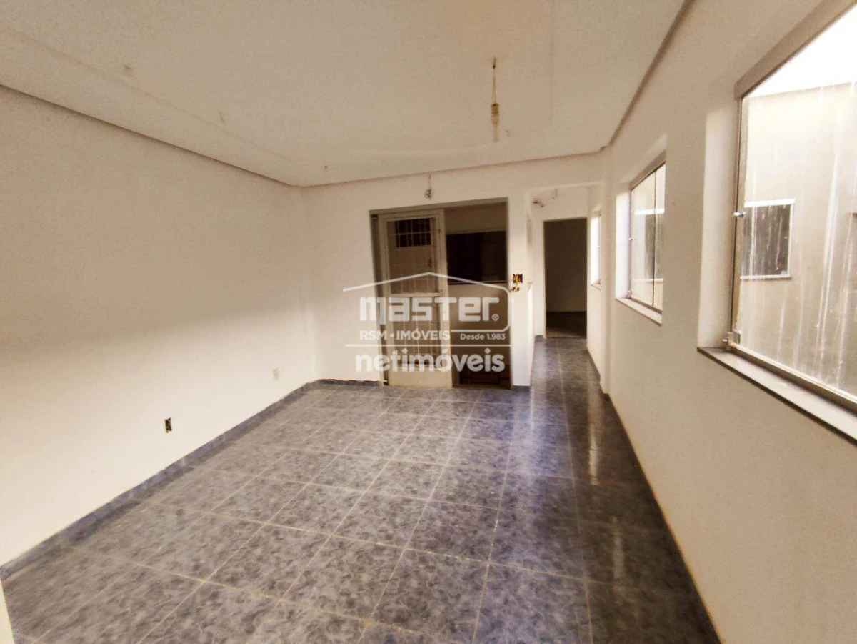 Prédio para Locação com 10 salas no bairro Centro em Montes Claros