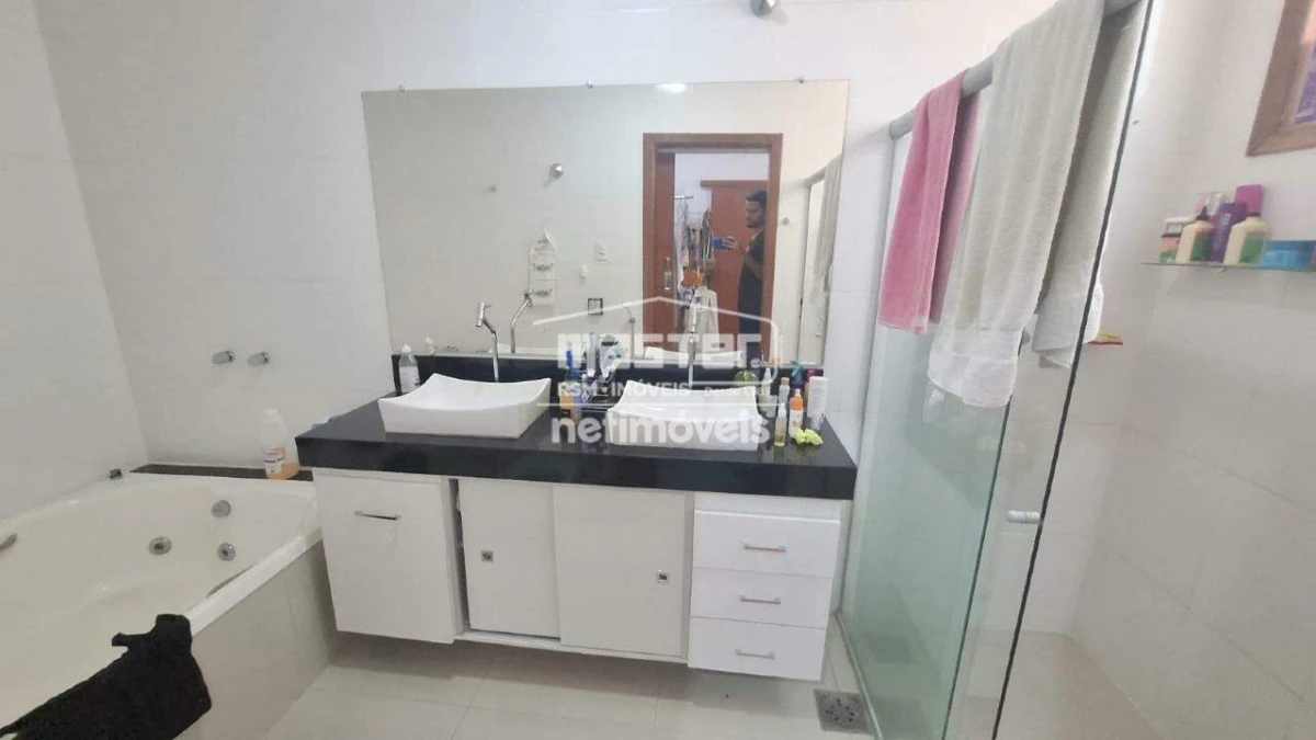 Casa Mobiliado para Locação com 4 quartos no bairro Ibituruna