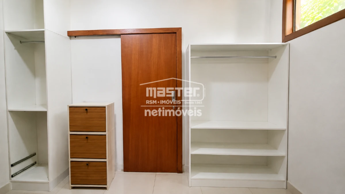 Casa Mobiliado para Locação com 4 quartos no bairro Ibituruna