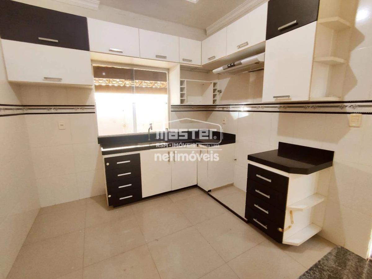 Casa para Locação com 3 quartos no bairro Planalto