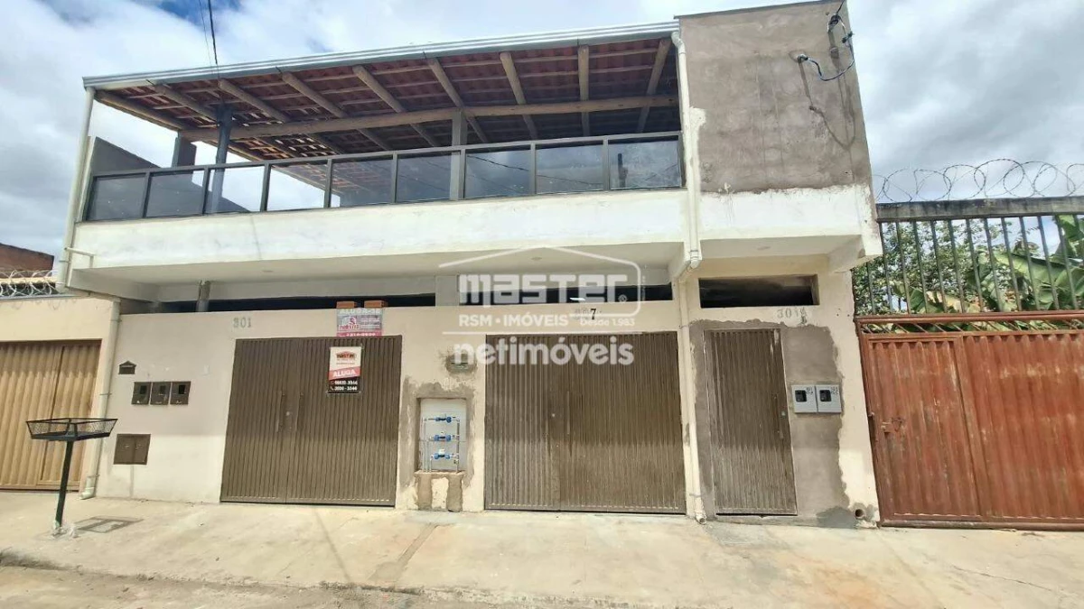 Casa para Locação com 2 quartos no bairro Monte Carmelo