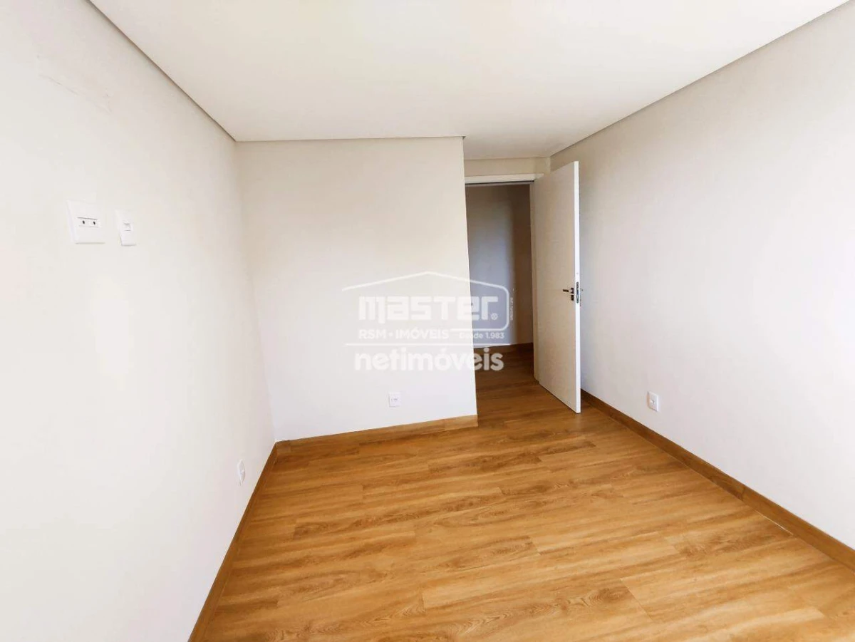 Apartamento para Locação com 3 quartos no bairro Augusta Mota