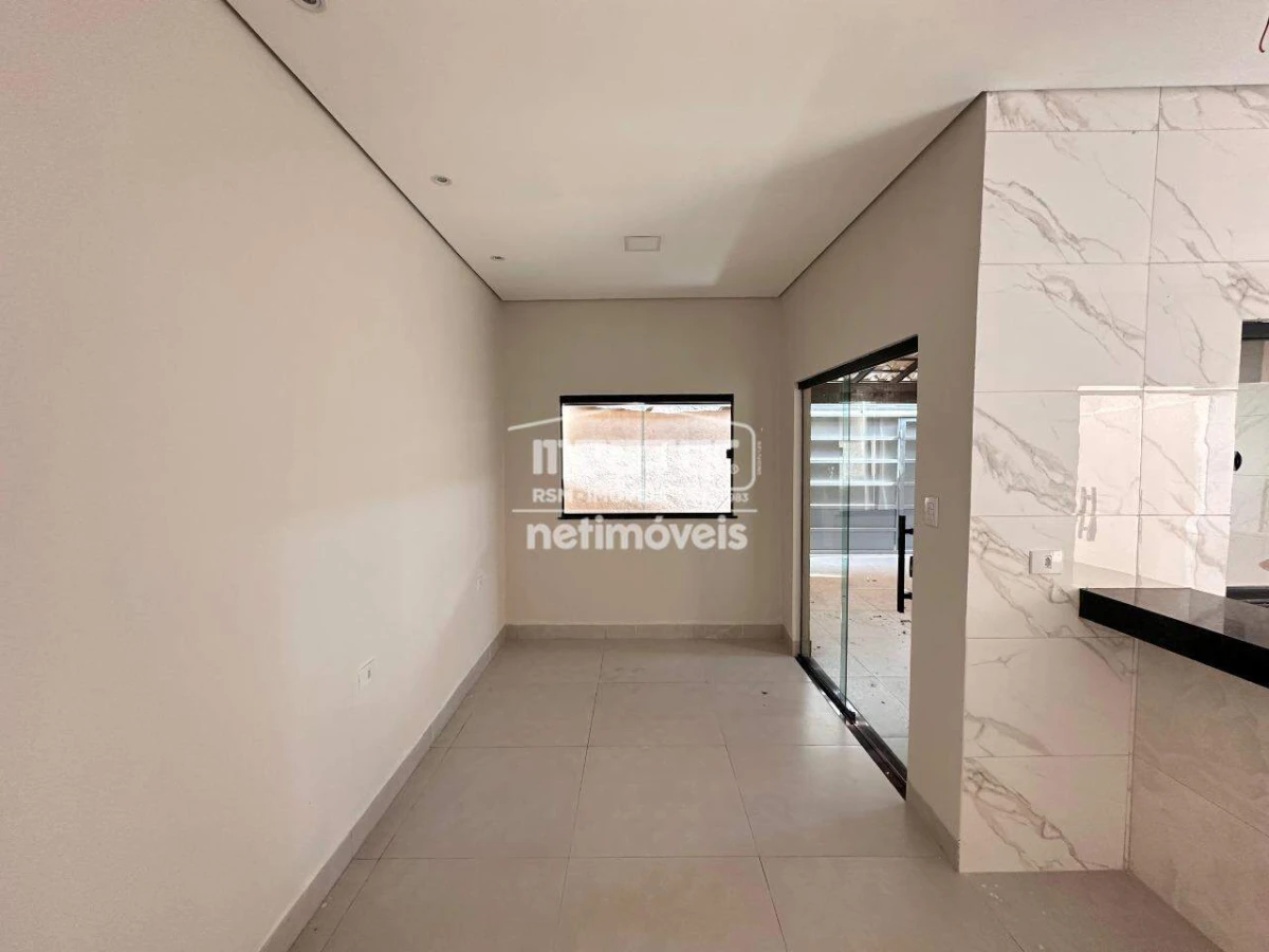Casa para Locação com 3 quartos no bairro Terra Jardim