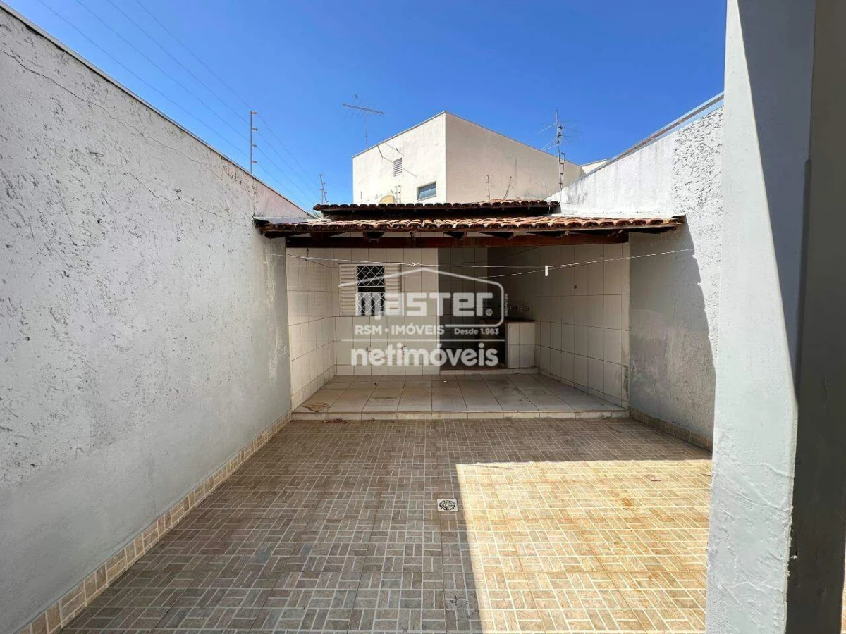 Casa para Locação com 6 quartos no bairro Todos os Santos