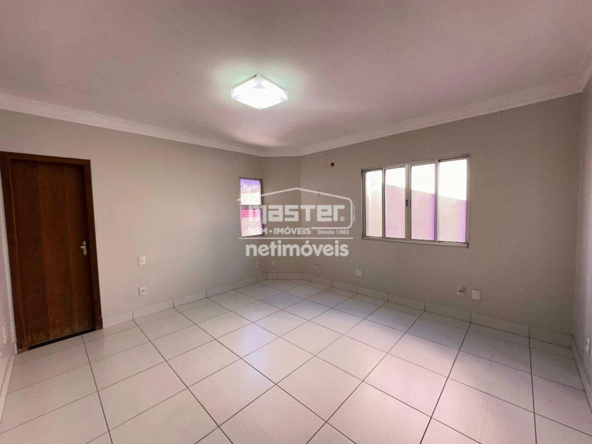 Casa para Locação com 6 quartos no bairro Todos os Santos