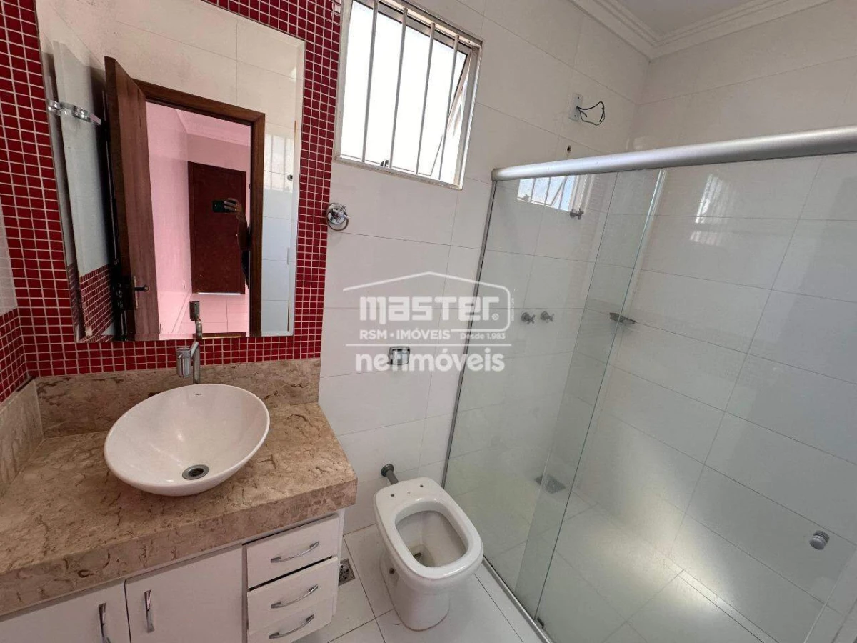 Casa para Locação com 6 quartos no bairro Todos os Santos