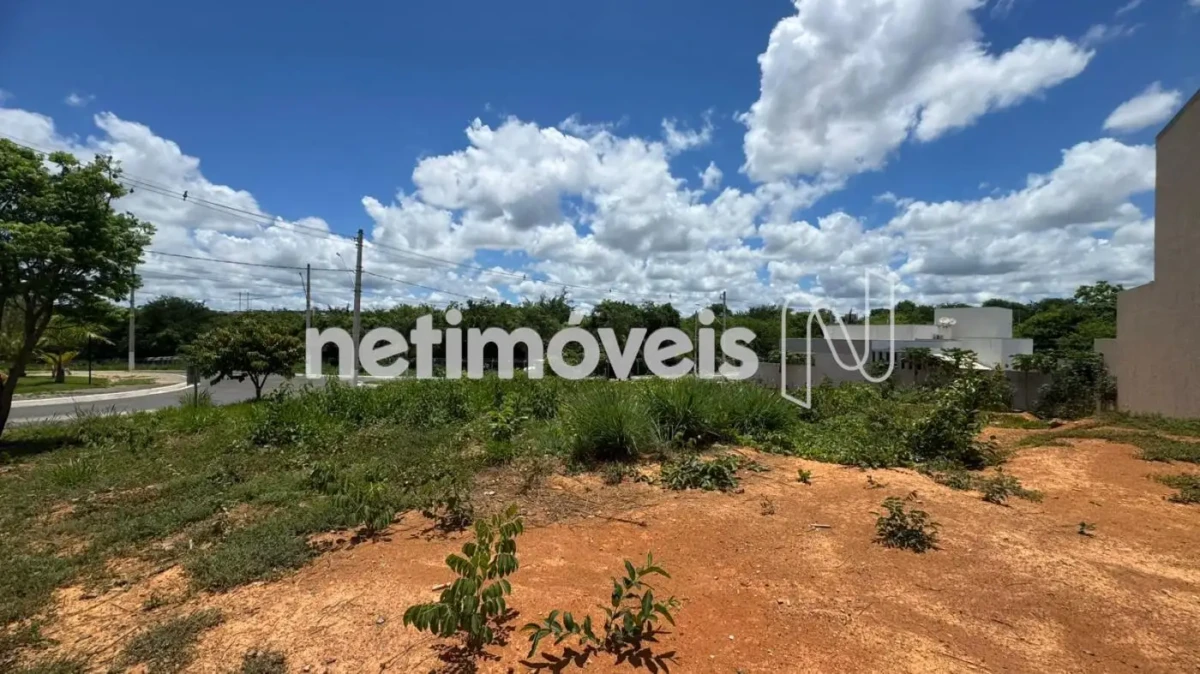 Lote para Venda com área de 360 m² no bairro Planalto