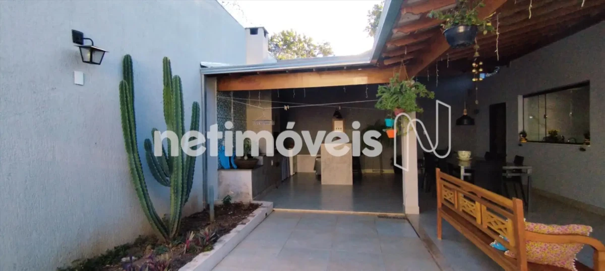 Casa para Venda com 4 quartos no bairro Todos Os Santos