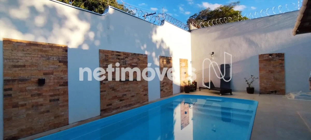 Casa para Venda com 4 quartos no bairro Todos Os Santos