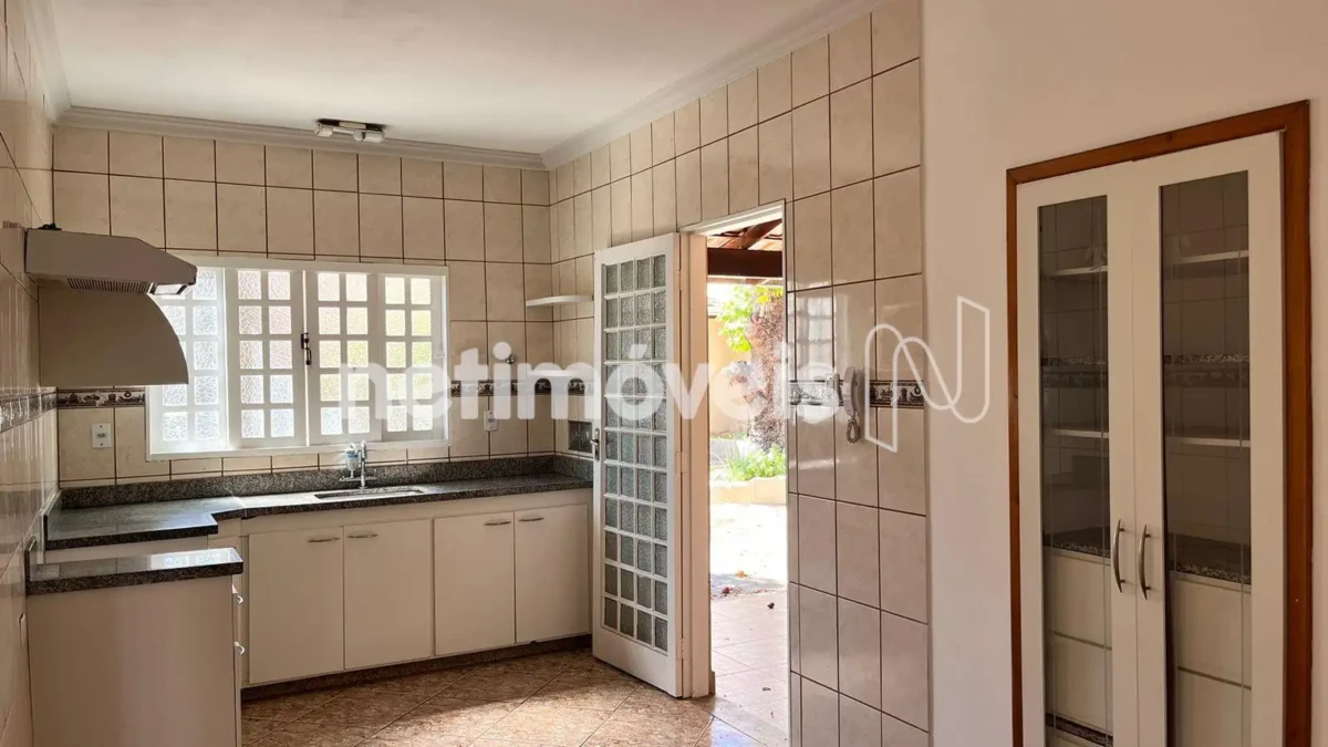 Casa para Venda com 3 quartos no bairro São José