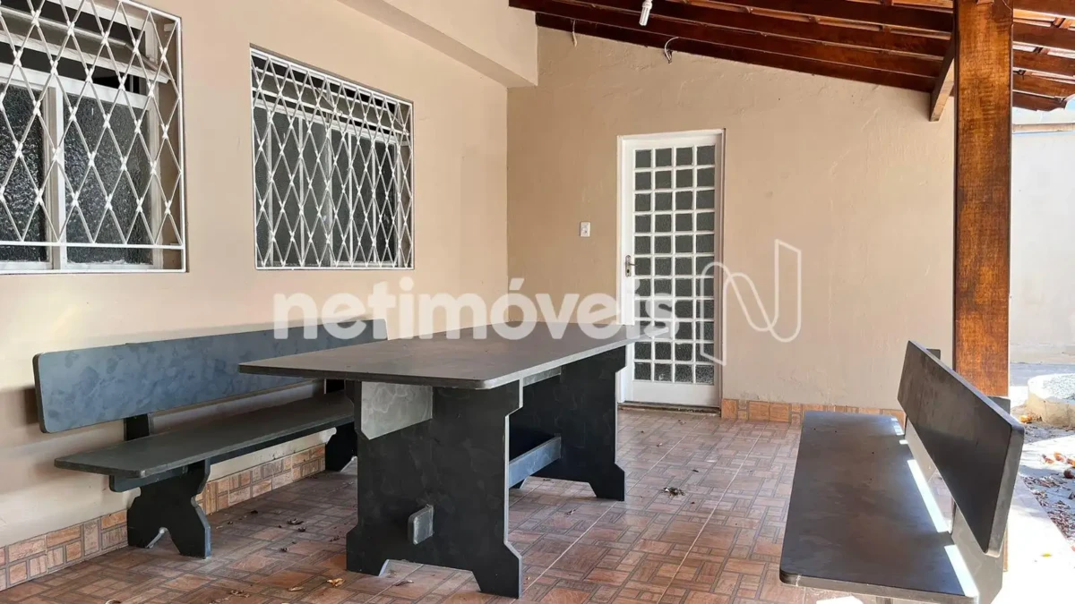 Casa para Venda com 3 quartos no bairro São José