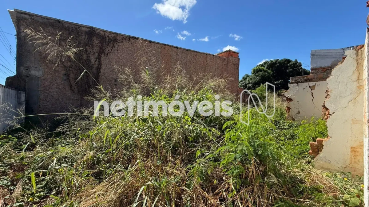 Lote para Venda com área de 211.5 m² no bairro Morrinhos