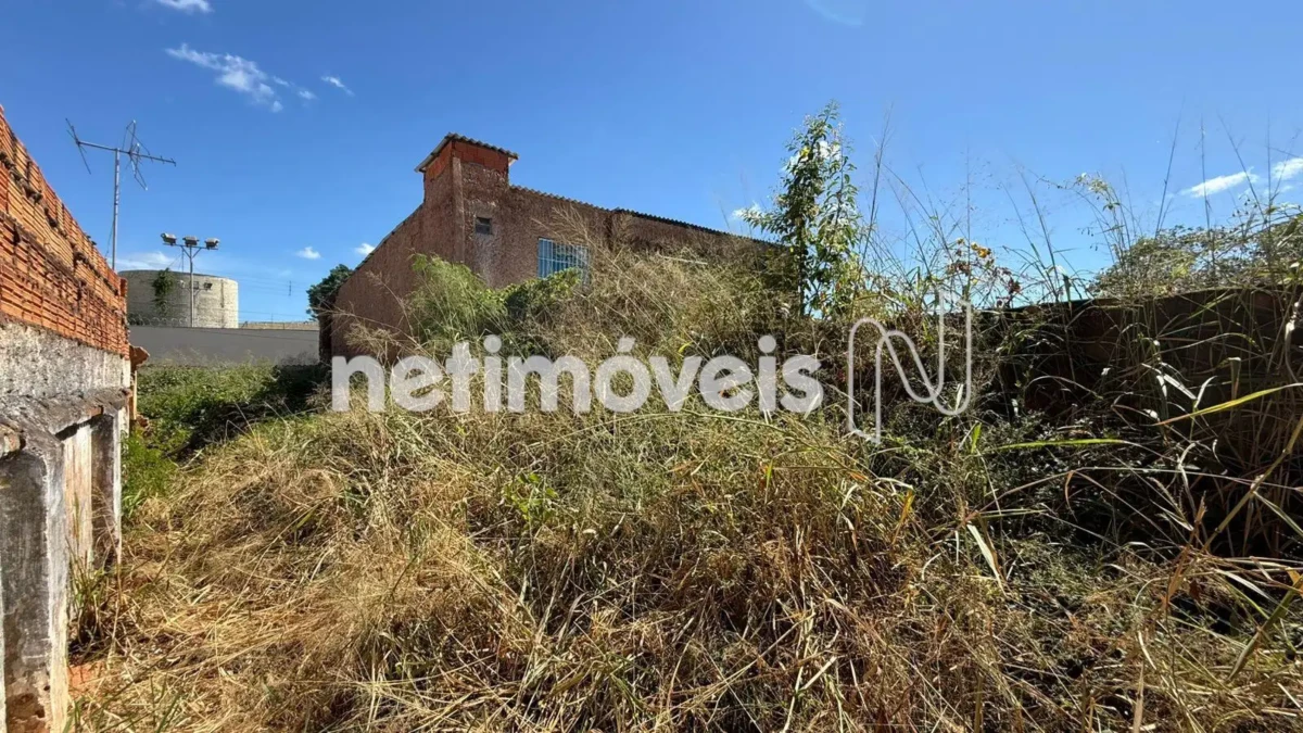 Lote para Venda com área de 211.5 m² no bairro Morrinhos