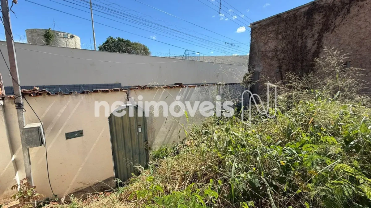 Lote para Venda com área de 211.5 m² no bairro Morrinhos