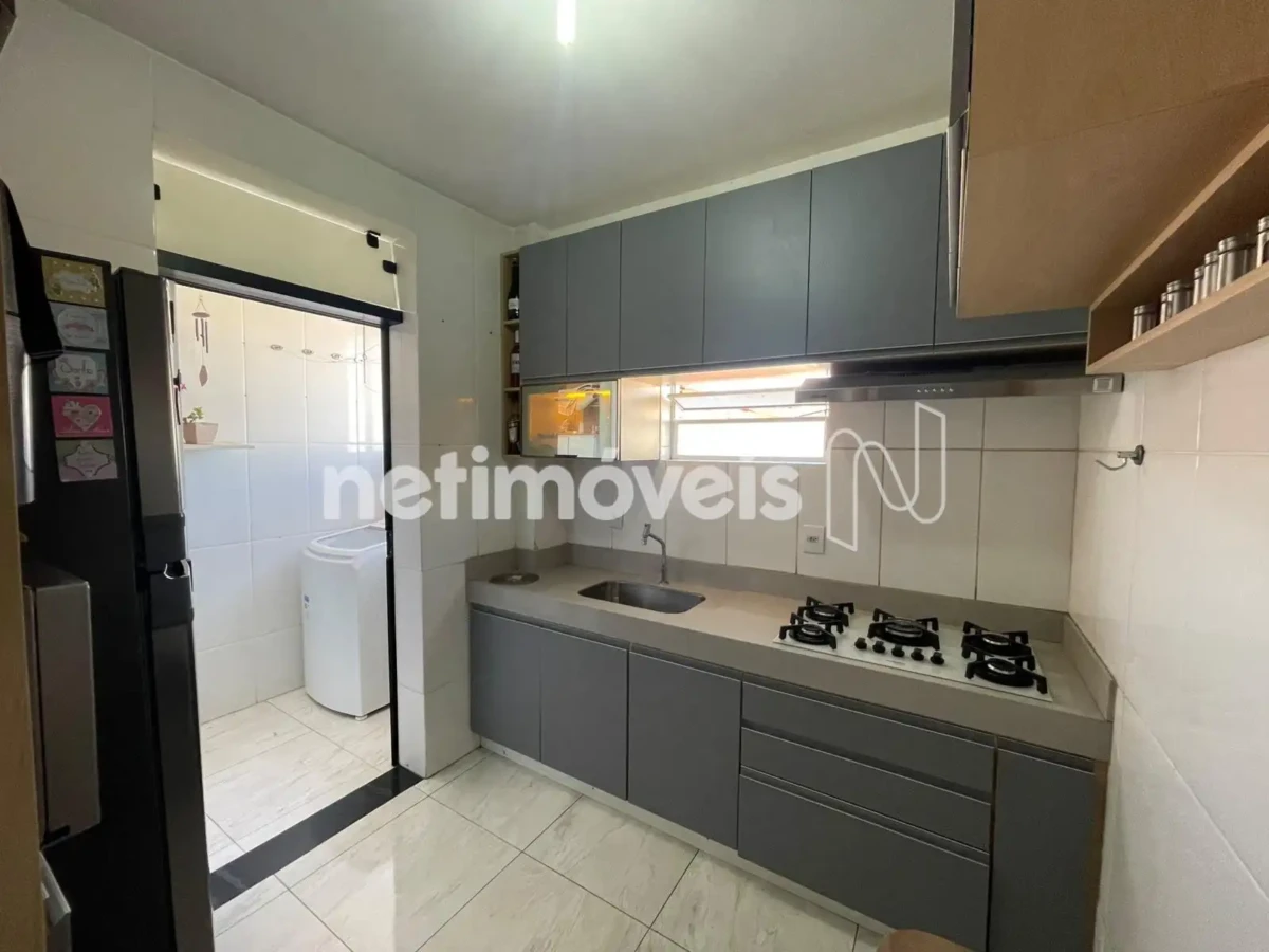 Apartamento para Venda com 2 quartos no bairro Vila Guilhermina