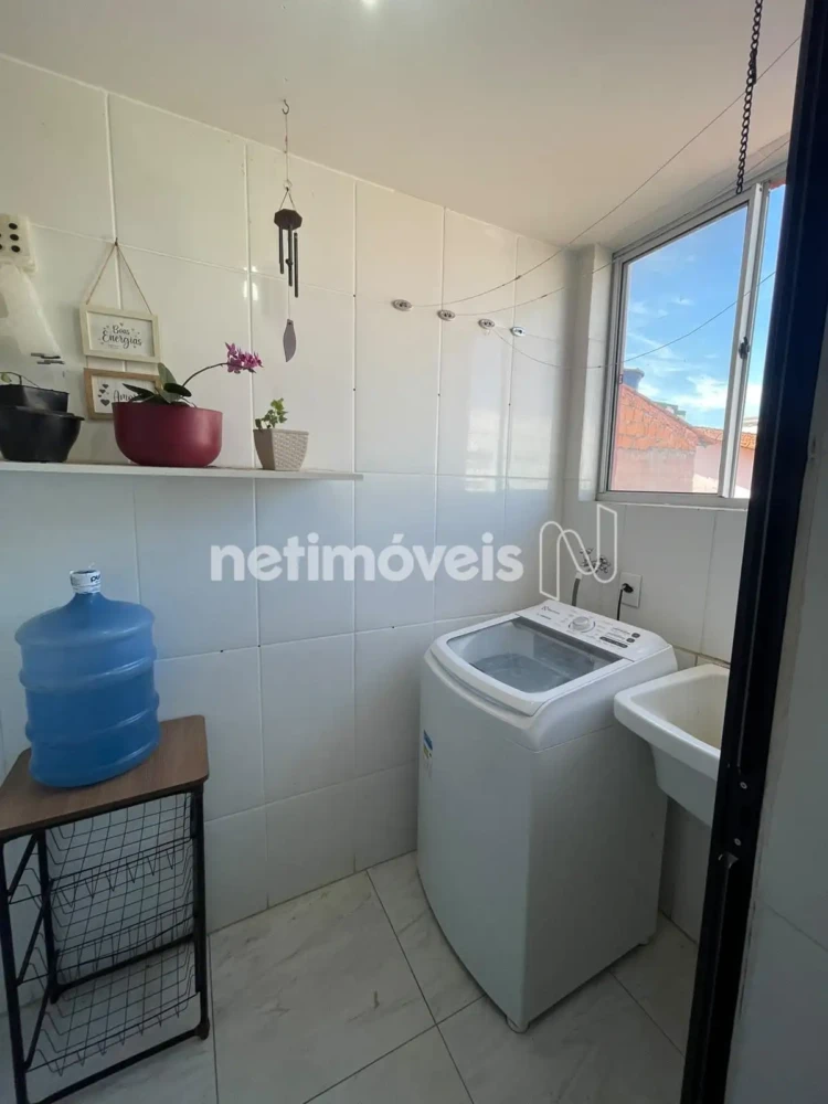Apartamento para Venda com 2 quartos no bairro Vila Guilhermina
