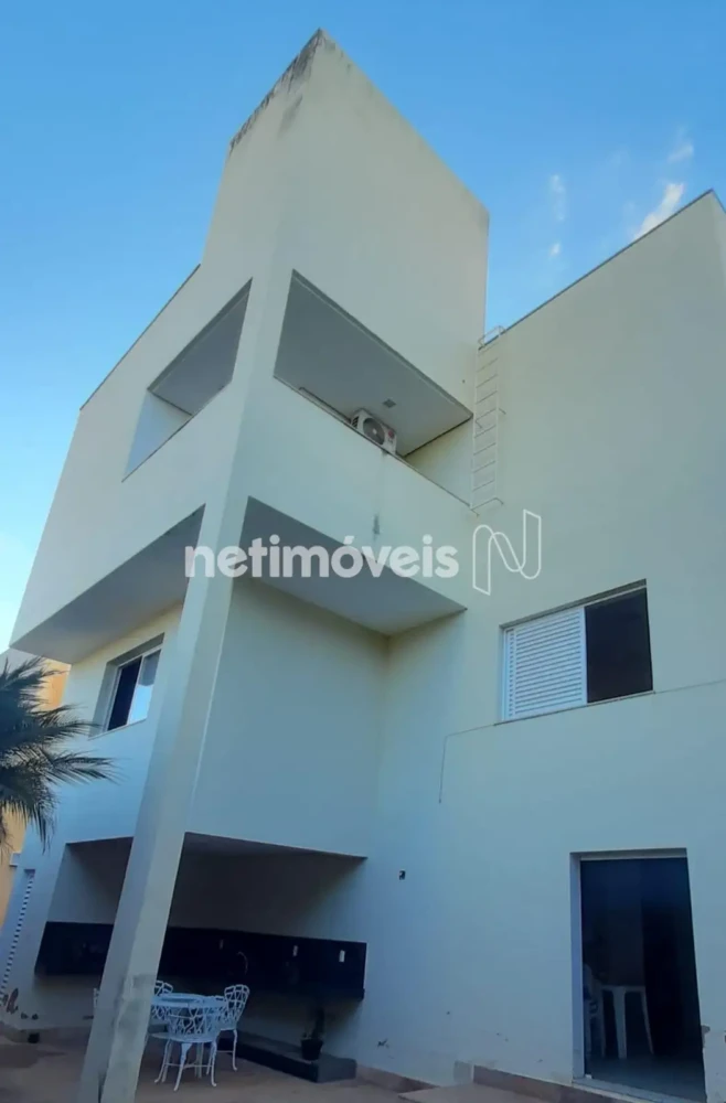 Casa para Venda no bairro Ibituruna