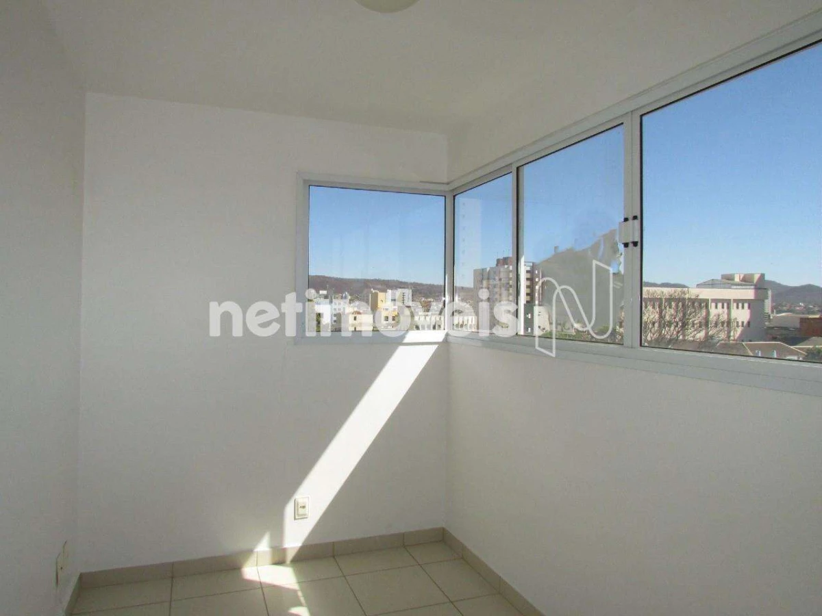 Apartamento para Venda com 2 quartos no bairro Centro