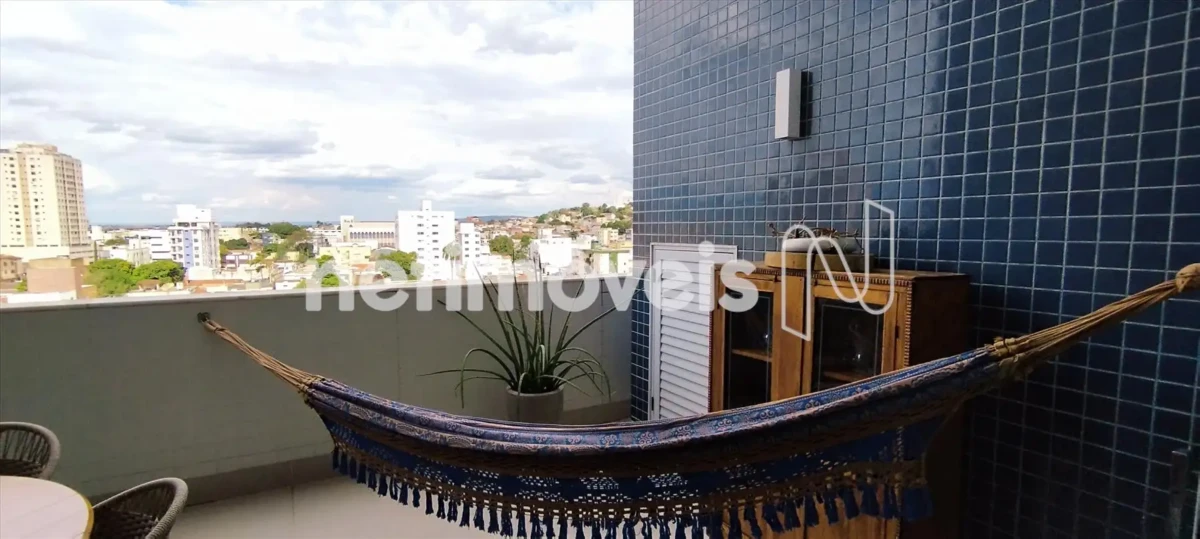Cobertura para Venda com 5 quartos no bairro Centro