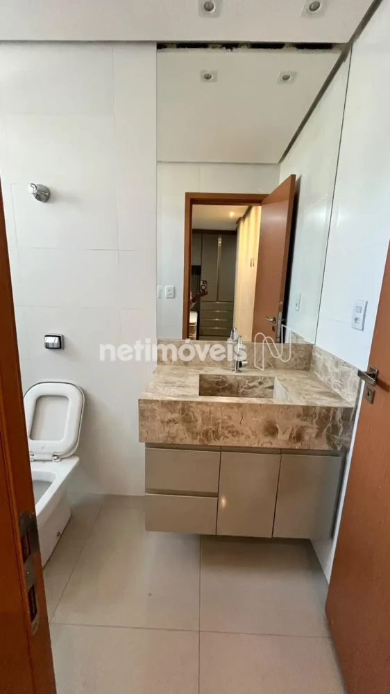 Apartamento para Venda com 3 quartos no bairro Centro