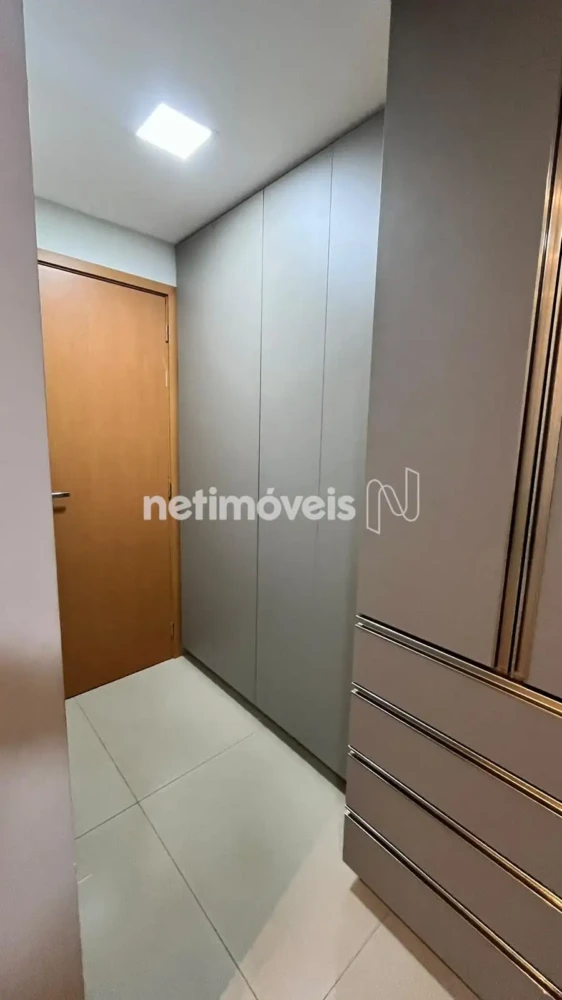 Apartamento para Venda com 3 quartos no bairro Centro