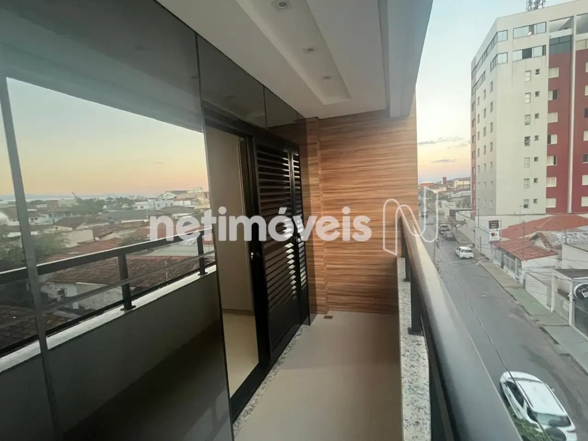 Apartamento para Venda com 3 quartos no bairro Centro