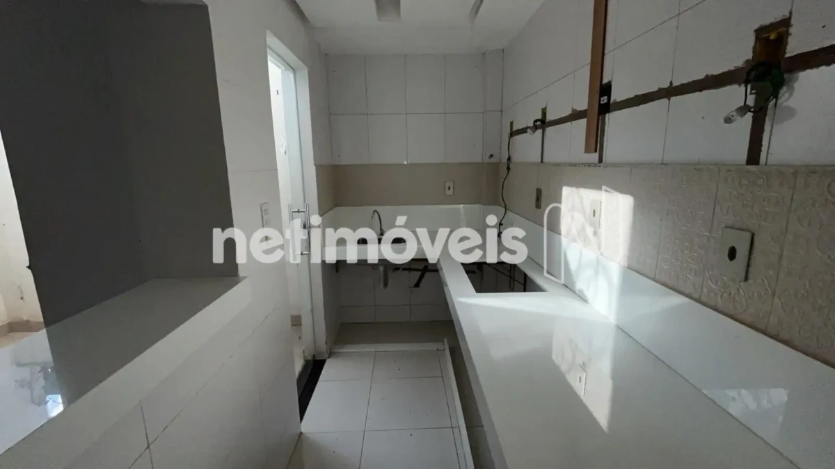 Apartamento para Venda com 3 quartos no bairro Vila Oliveira