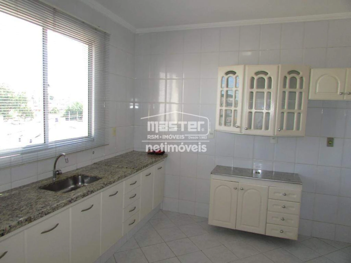 Apartamento para Locação com 3 quartos no bairro São José