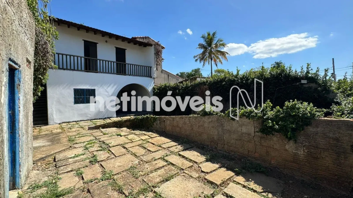 Casa para Venda com 3 quartos no bairro Sagrada Família