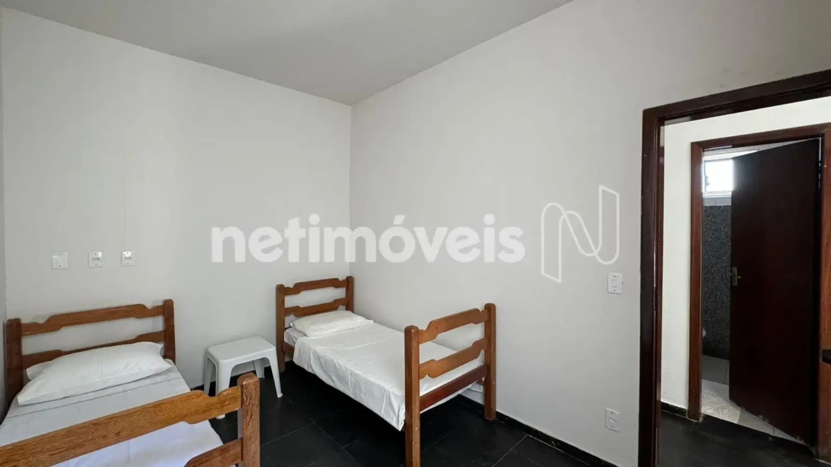 Casa para Venda com 3 quartos no bairro Sagrada Família
