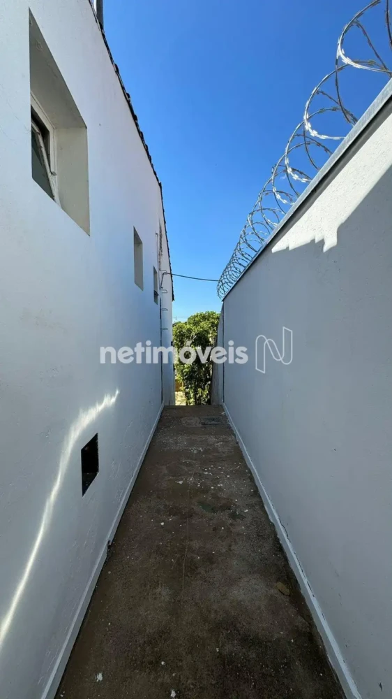 Casa para Venda com 3 quartos no bairro Sagrada Família