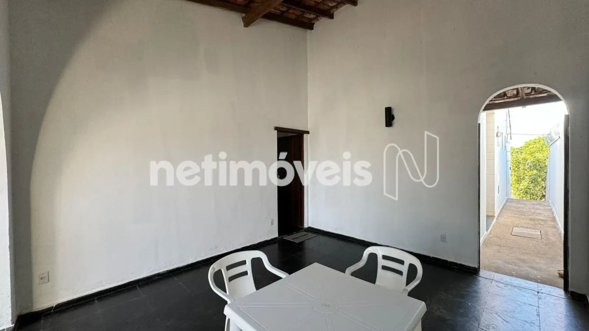 Casa para Venda com 3 quartos no bairro Sagrada Família