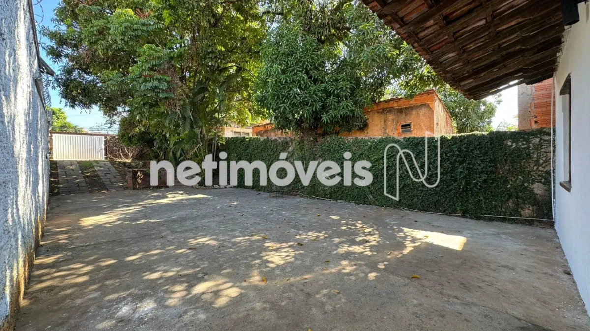 Casa para Venda com 3 quartos no bairro Sagrada Família