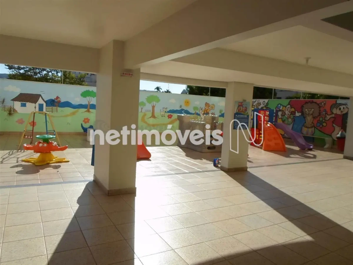 Cobertura para Venda com 4 quartos no bairro Centro