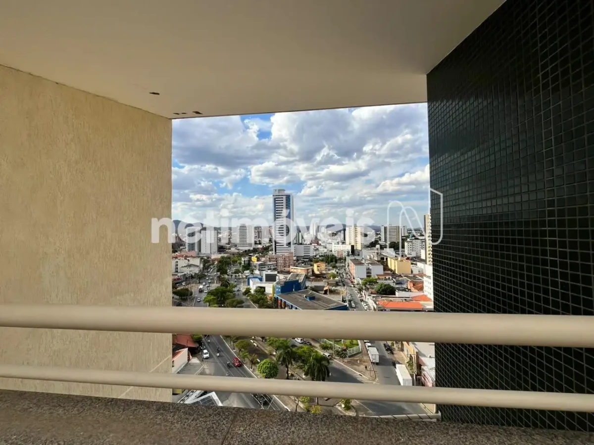Cobertura para Venda com 4 quartos no bairro Centro