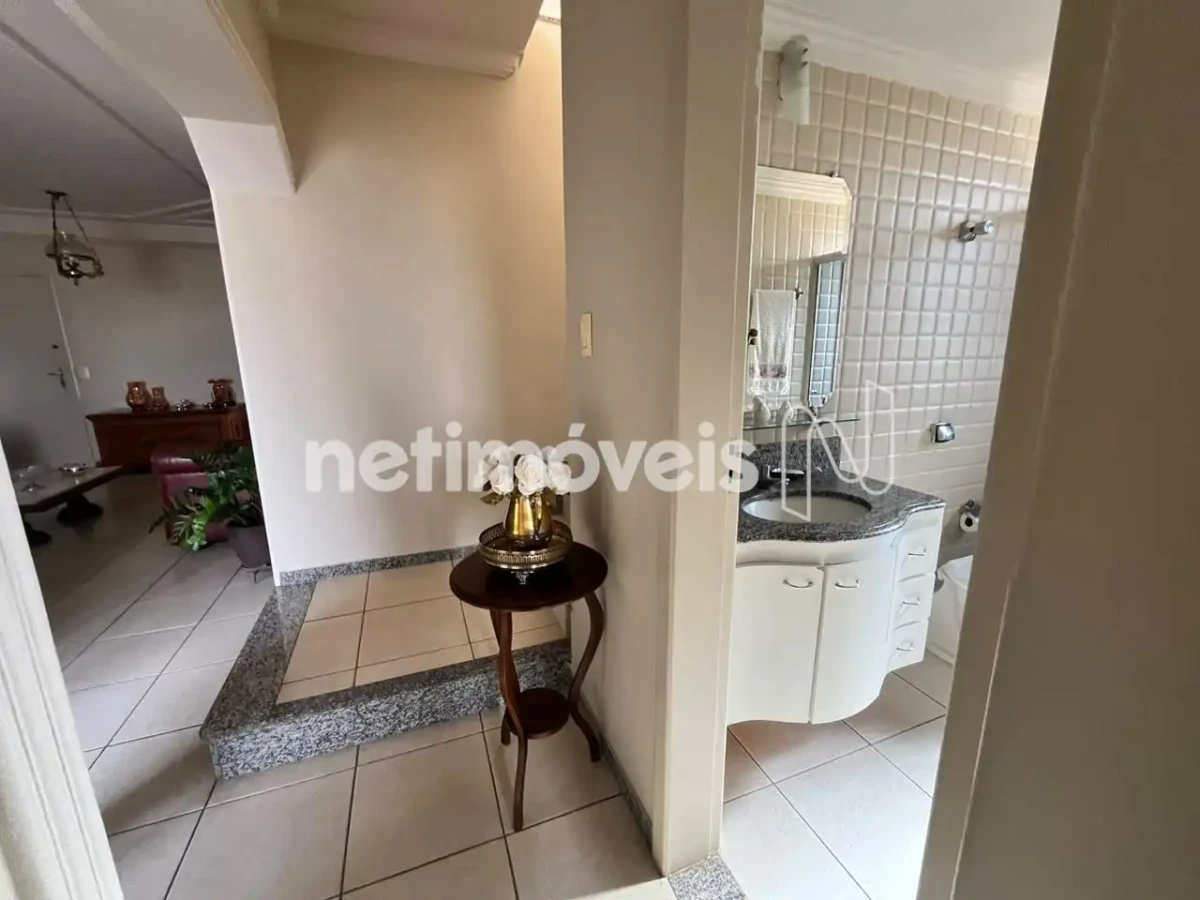 Cobertura para Venda com 4 quartos no bairro Centro