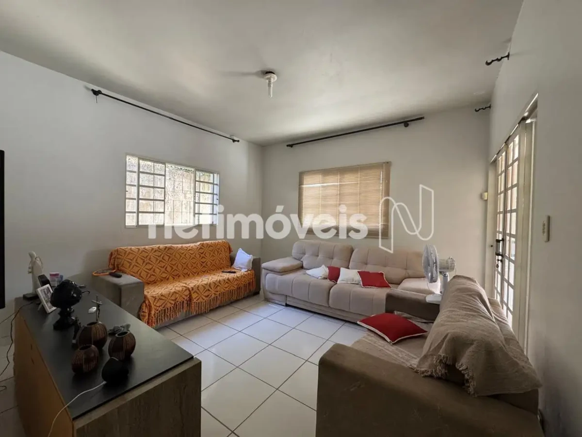 Casa para Venda com 3 quartos no bairro Morada do Sol