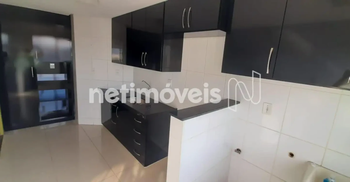 Apartamento para Venda com 3 quartos no bairro Cândida Câmara