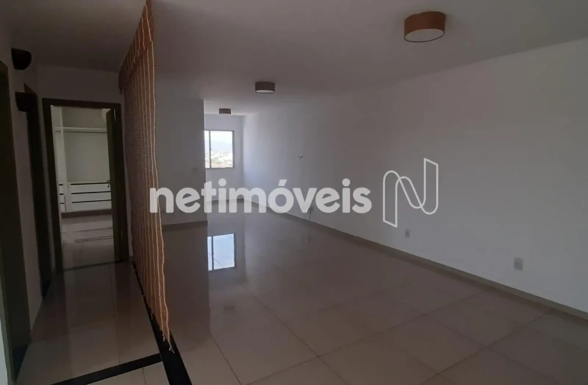 Apartamento para Venda com 3 quartos no bairro Cândida Câmara