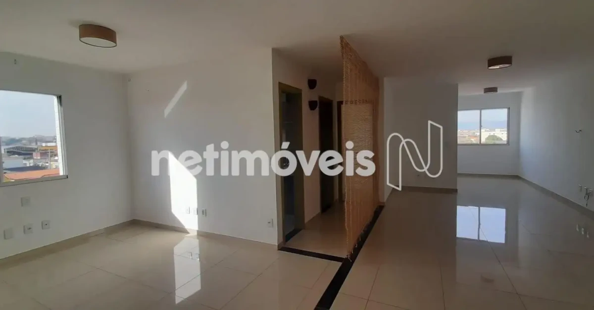Apartamento para Venda com 3 quartos no bairro Cândida Câmara
