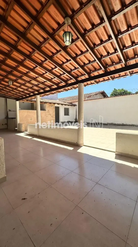 Casa para Venda com 3 quartos no bairro Alice Maia