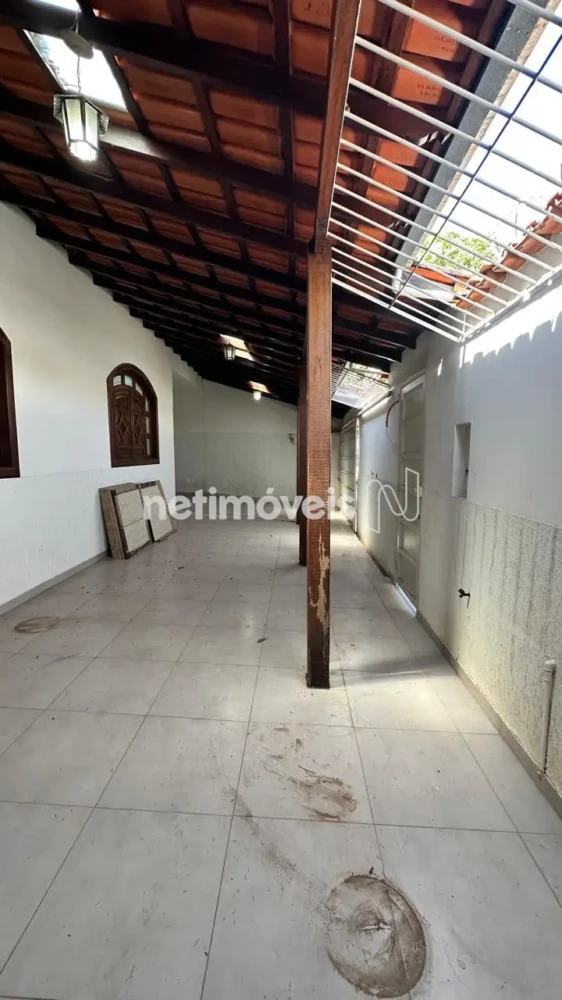 Casa para Venda com 3 quartos no bairro Alice Maia