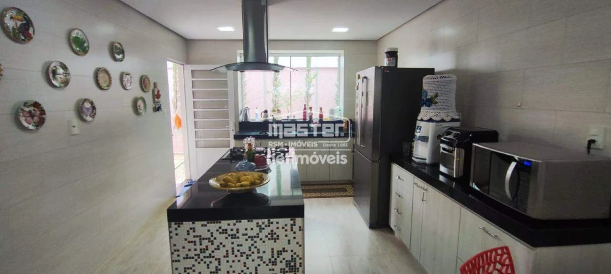 Casa em Condomínio para Locação no bairro Ibituruna